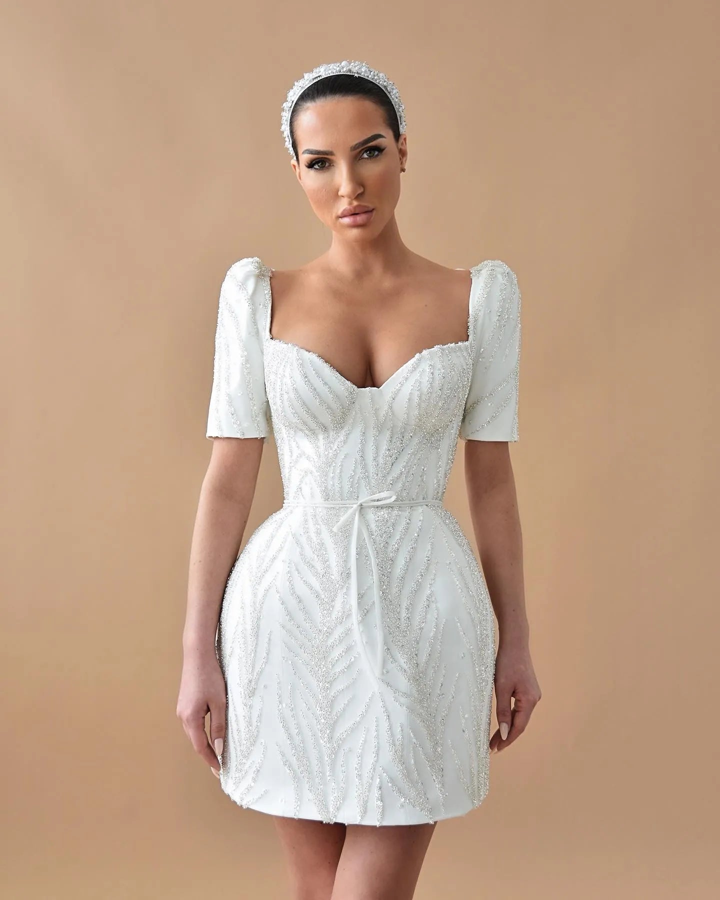 Glitter Wedding Dress Mini Sheath/Column Short Sleeves V Neck Wedding Gowns for Women Bride Backless Luxury Bridal Dresses Short Short Wedding Dress