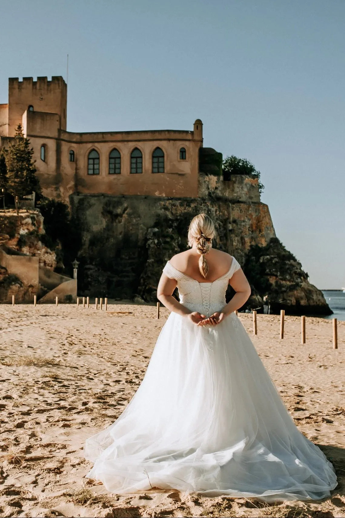 Beach Wedding Dresses Plus Size Off Shoulder V-Neck Lace Up Back Bride Gowns Lace Applique A-Line vestidos de novia