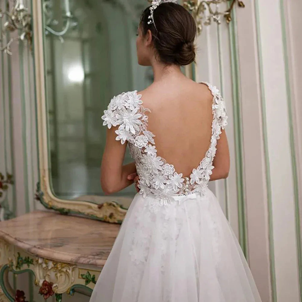 3D Flowers Lace Detachable Train Mini Short Wedding Dress V Neck Backless Cap Sleeves High Low Bridal Gown Above Knee Short Wedding Dress