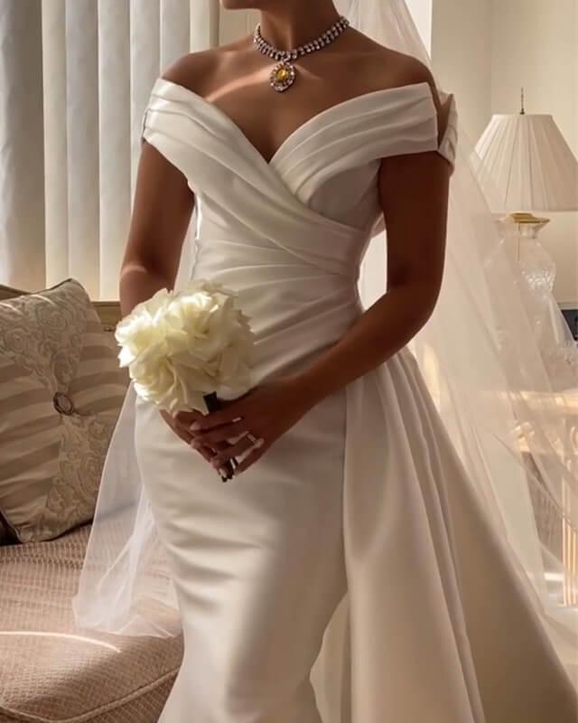 Princess Wedding Dress With Long Train Satin Mermaid Bride Dresses Off The Shoulder Wedding Party Dress Long Train Satin