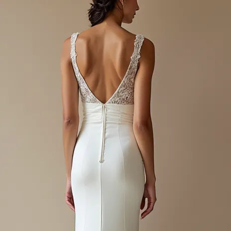Mermaid Fit-and-Flare Wedding Dress with a Dramatic Silhouette